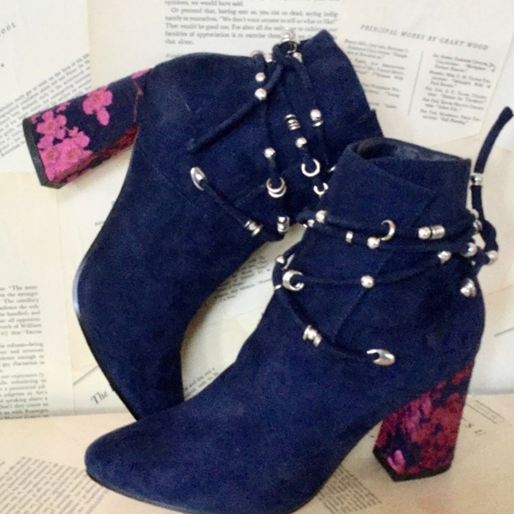 Free People Floral Heel Metal Bead Ankle Boot 9 - Picture 2 of 5